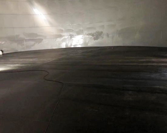 ���Ը���